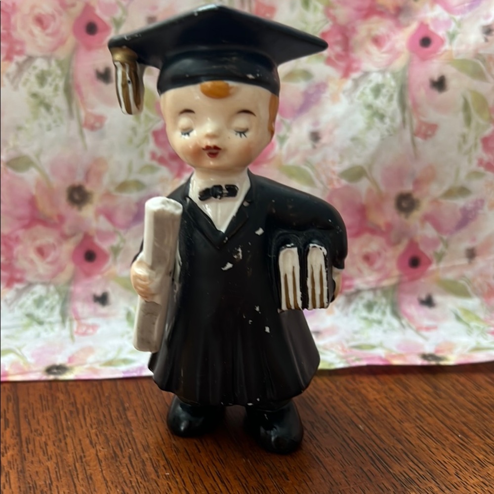 Cake Topper - Boy/Man Graduate Figure/Cake Topper - Picture 1 of 8